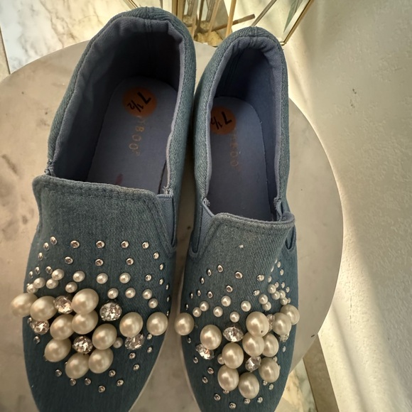 Semi-used denim shoes with pearls - Picture 4 of 5
